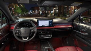 2025 Lincoln Lincoln Corsair Internal Image 2